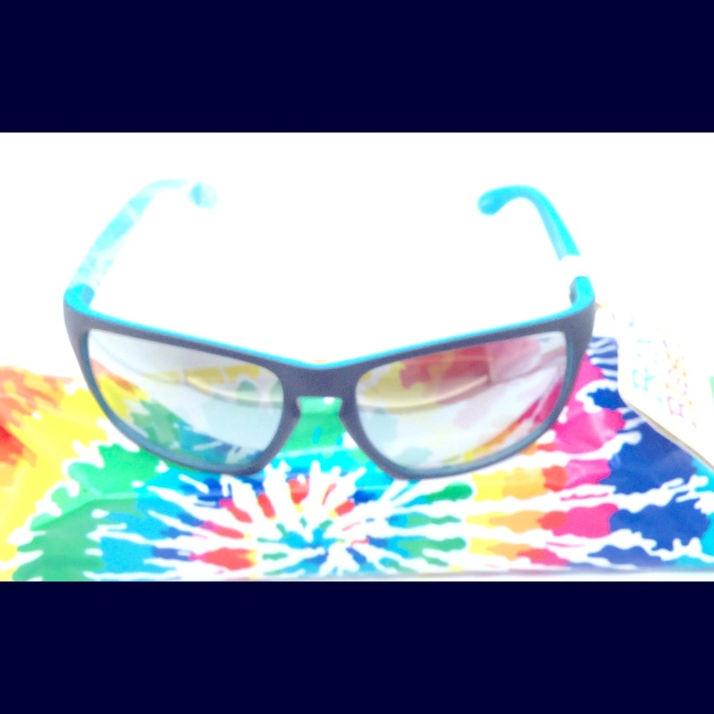 - Mens beach blast sunglasses. New